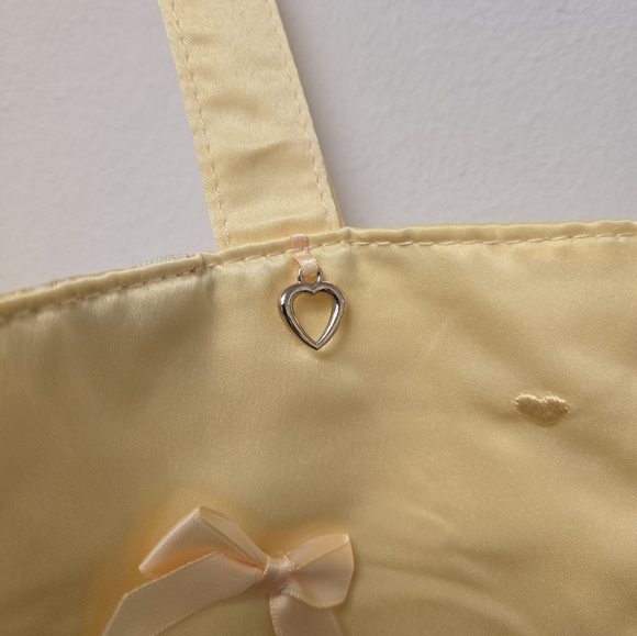 Sanrio Pompompurin Enjoy Idol Tote Bag Yellow Satin - Picture 7 of 14